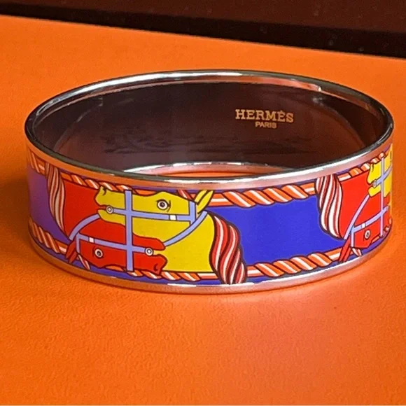 🔥SALE Hermes Enamel GM Bangle Horse Motif Bracelet Cloisonné Metal Multicolor - Picture 5 of 8